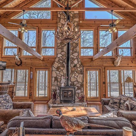 Blue Ridge Bliss- Spacious Cabin, Pets, Hot Tub! Exterior foto